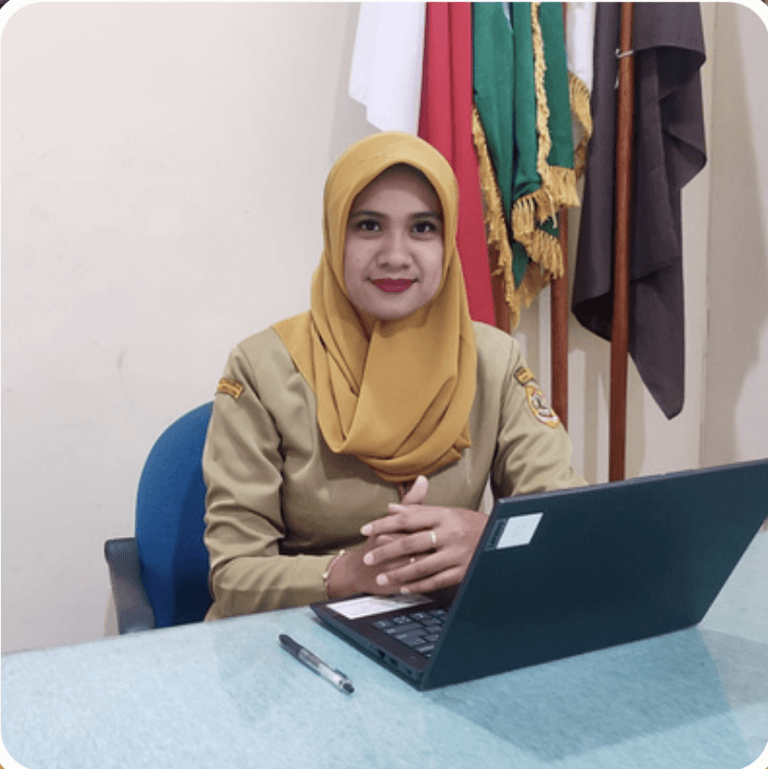 Kepala Sekolah SMK Citra Medika Kota Magelang